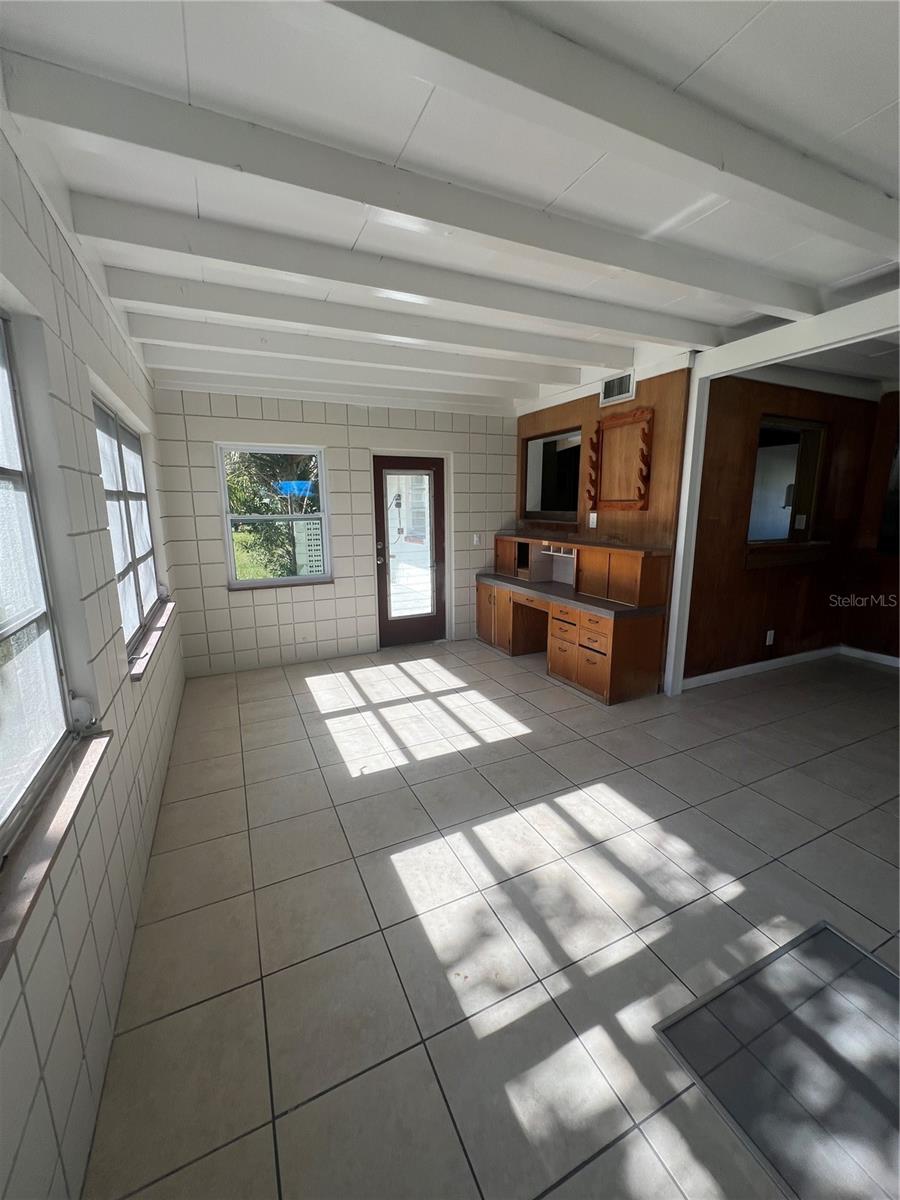 2508 50TH AVE N, ST PETERSBURG, FL, 33714