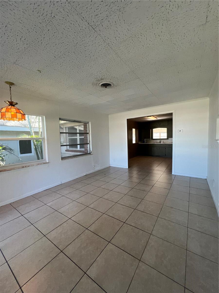 2508 50TH AVE N, ST PETERSBURG, FL, 33714