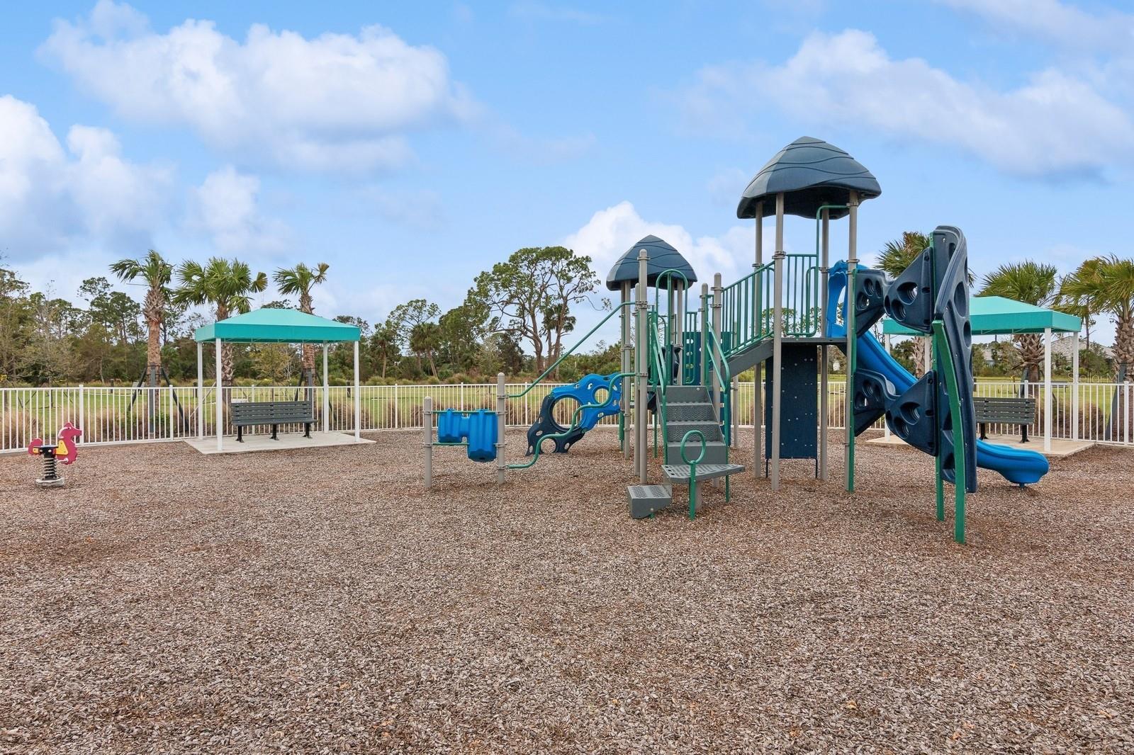 10025 LAKE WALES CIR, SARASOTA, FL, 34241