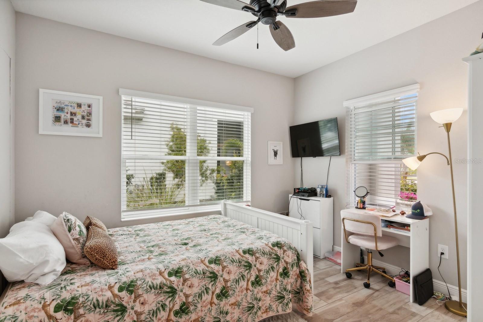 10025 LAKE WALES CIR, SARASOTA, FL, 34241