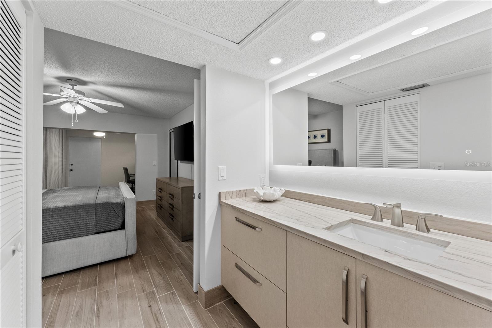 310 WEXFORD TER #164, VENICE, FL, 34293