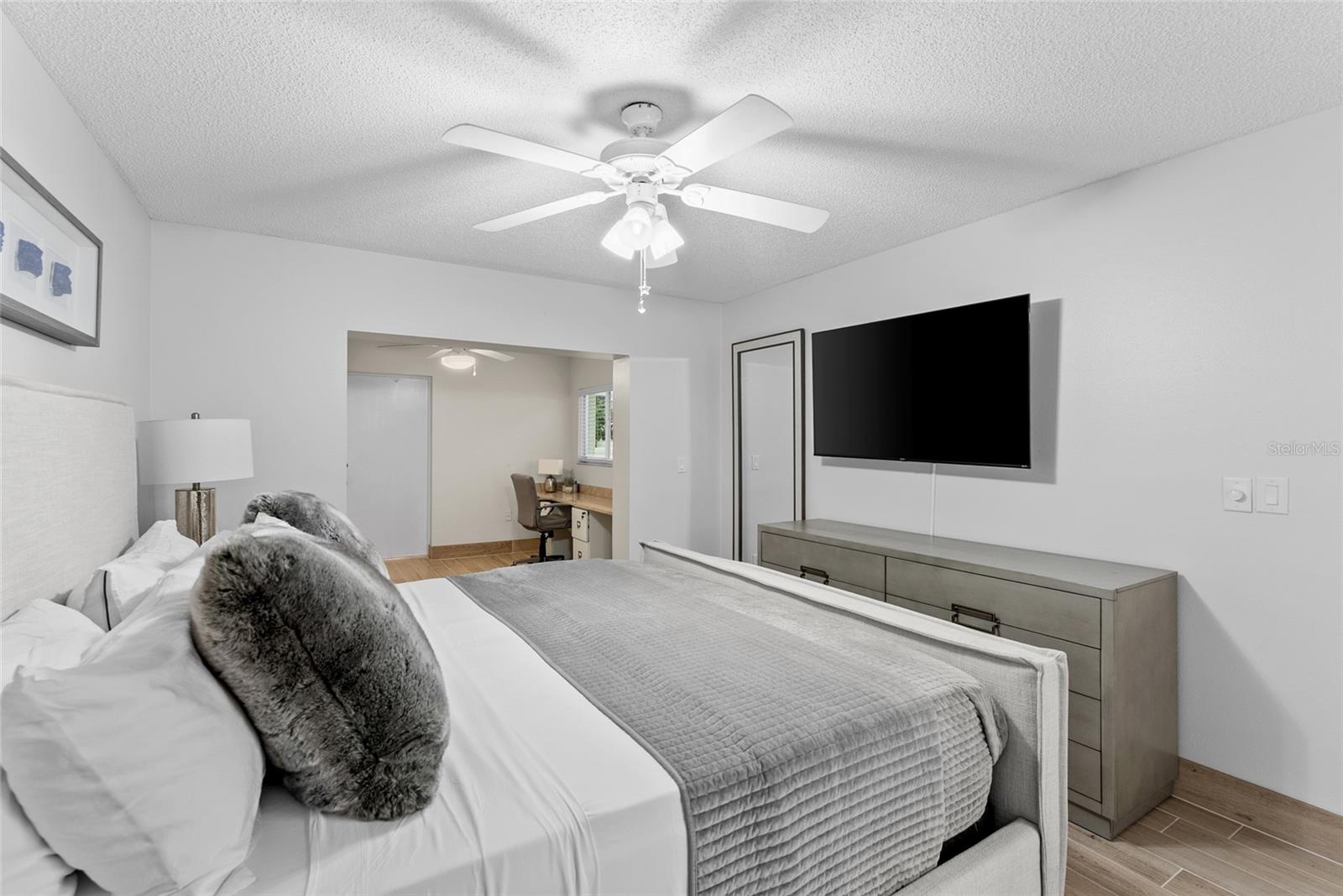 310 WEXFORD TER #164, VENICE, FL, 34293