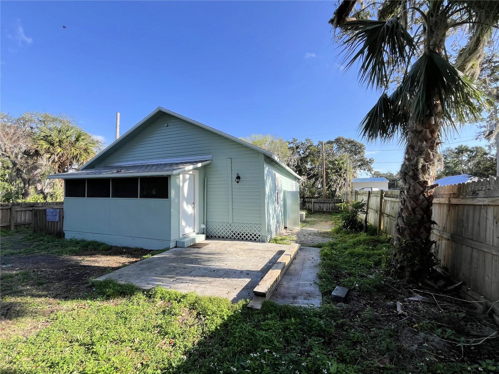 448 PALM ST, NEW SMYRNA BEACH, FL, 32168