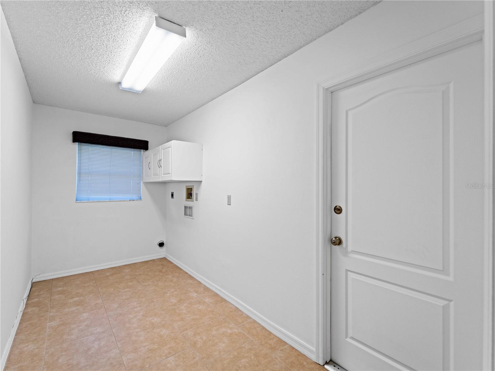 1678 QUAIL LAKE DR, VENICE, FL, 34293