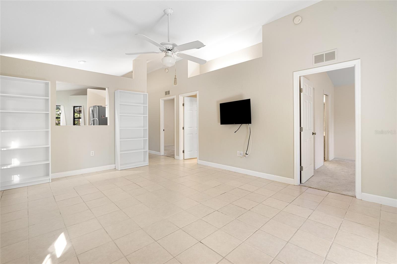 3914 NE 22ND LN, OCALA, FL, 34470