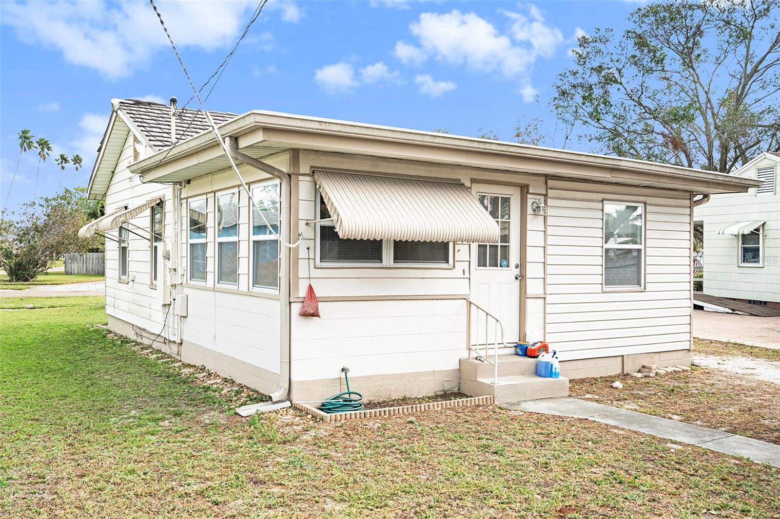8130 3RD ST N, ST PETERSBURG, FL, 33702