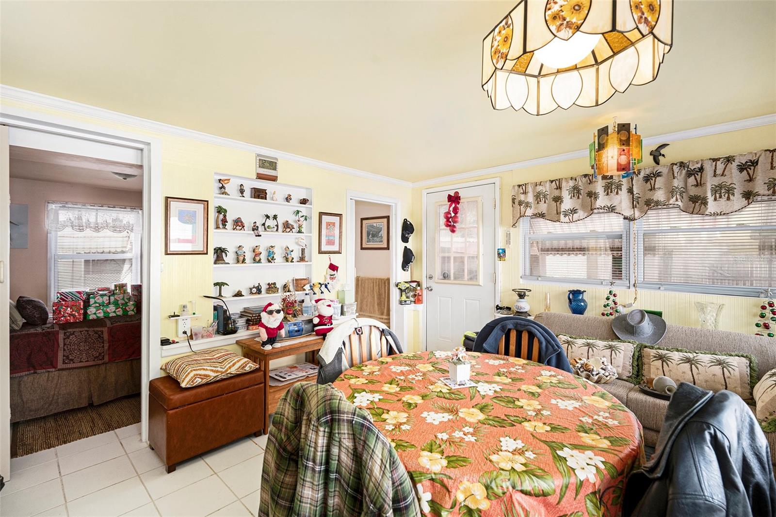 8130 3RD ST N, ST PETERSBURG, FL, 33702