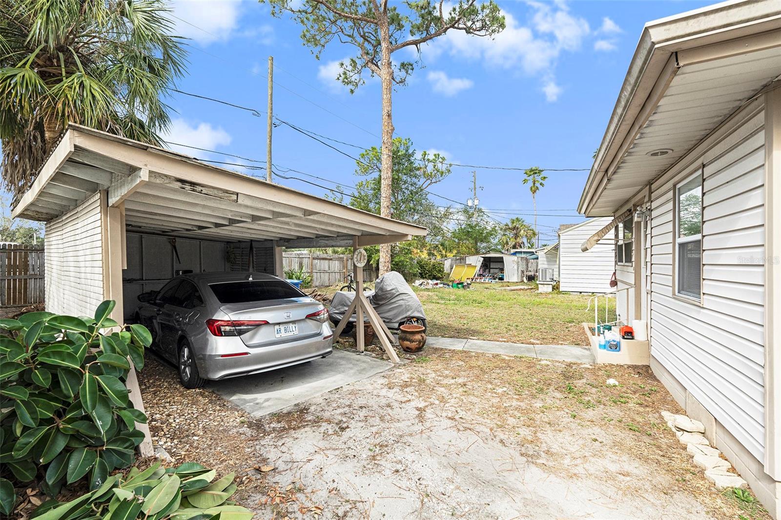 8130 3RD ST N, ST PETERSBURG, FL, 33702