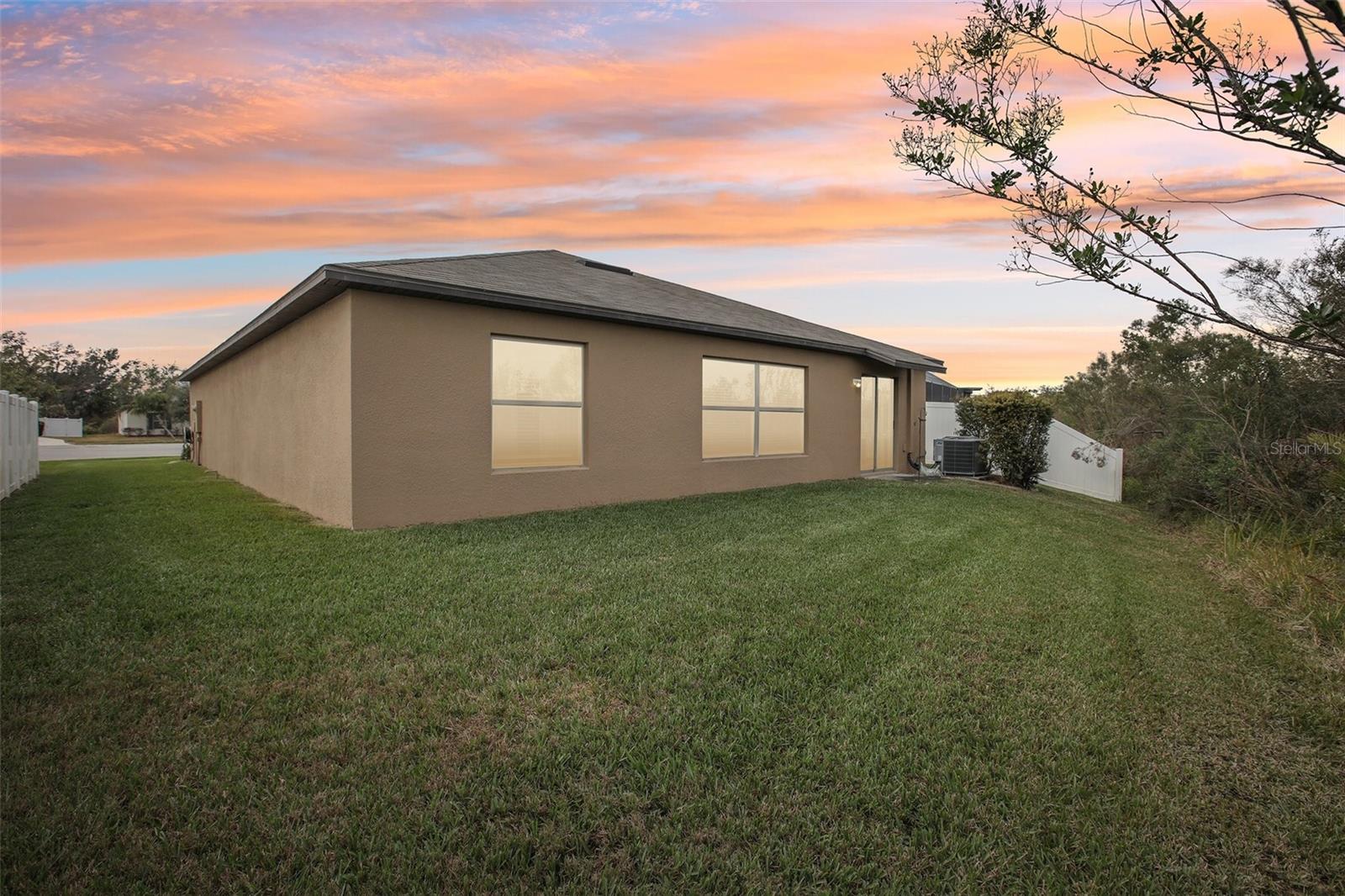 2964 MOULDEN HOLLOW DR, ZEPHYRHILLS, FL, 33540