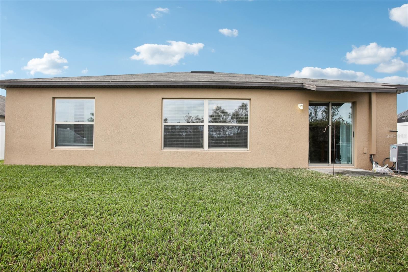 2964 MOULDEN HOLLOW DR, ZEPHYRHILLS, FL, 33540