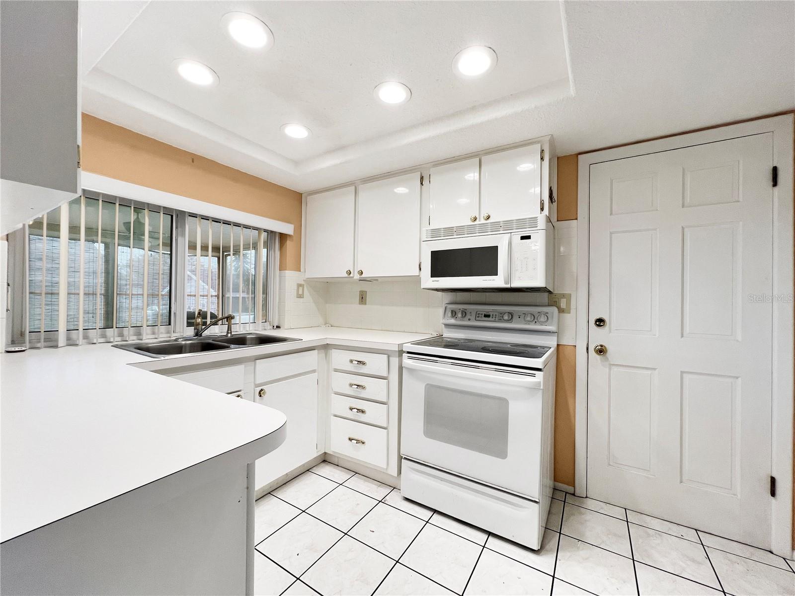 8312 MILL CREEK LN, HUDSON, FL, 34667