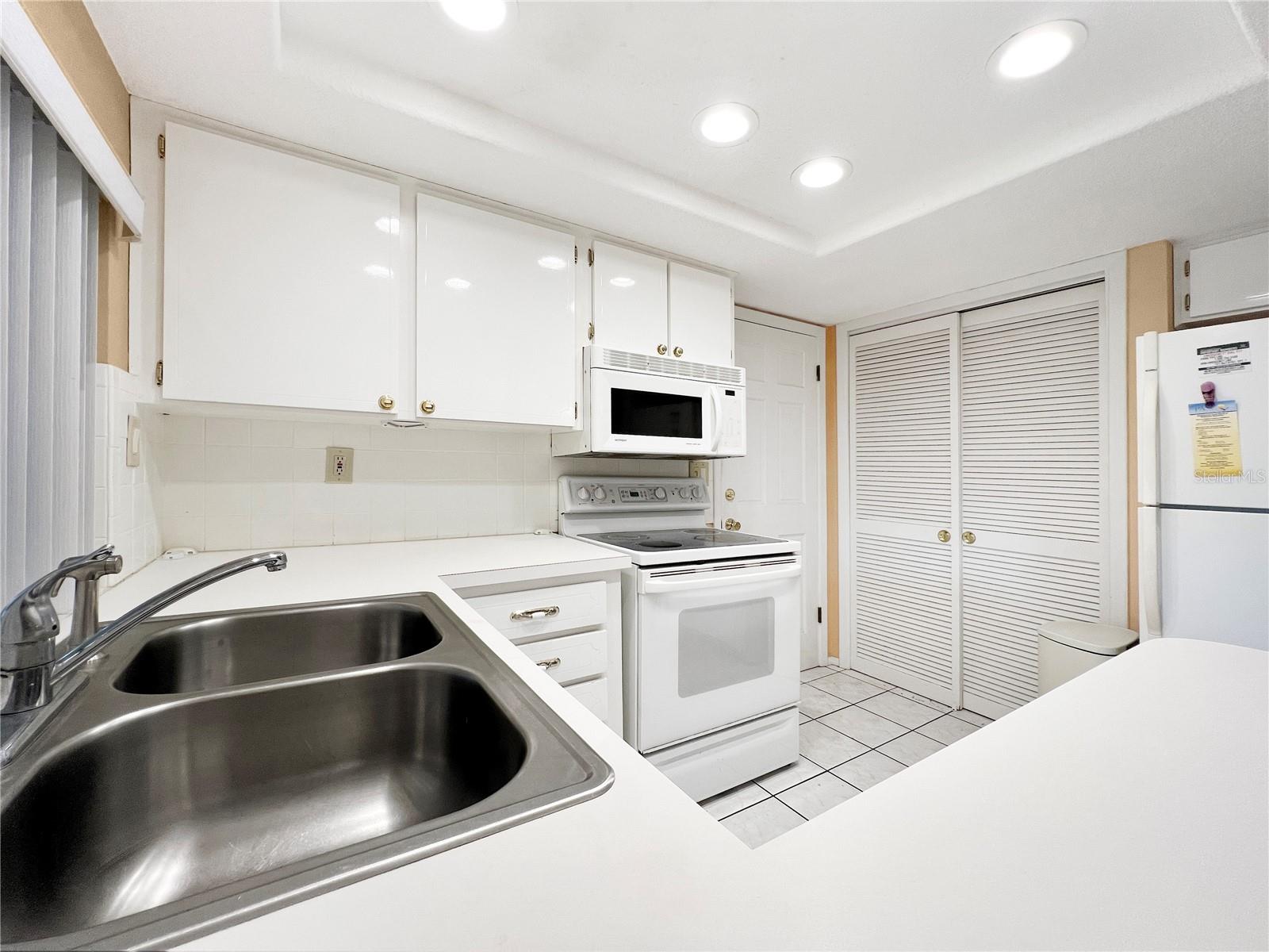 8312 MILL CREEK LN, HUDSON, FL, 34667