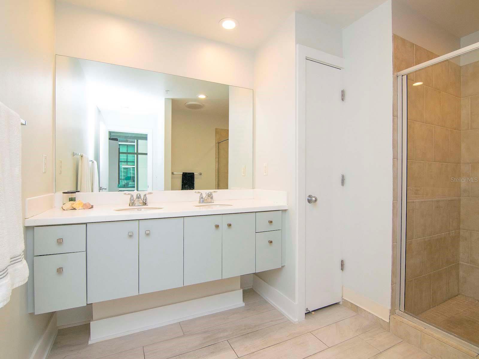 1120 E KENNEDY BLVD #419, TAMPA, FL, 33602