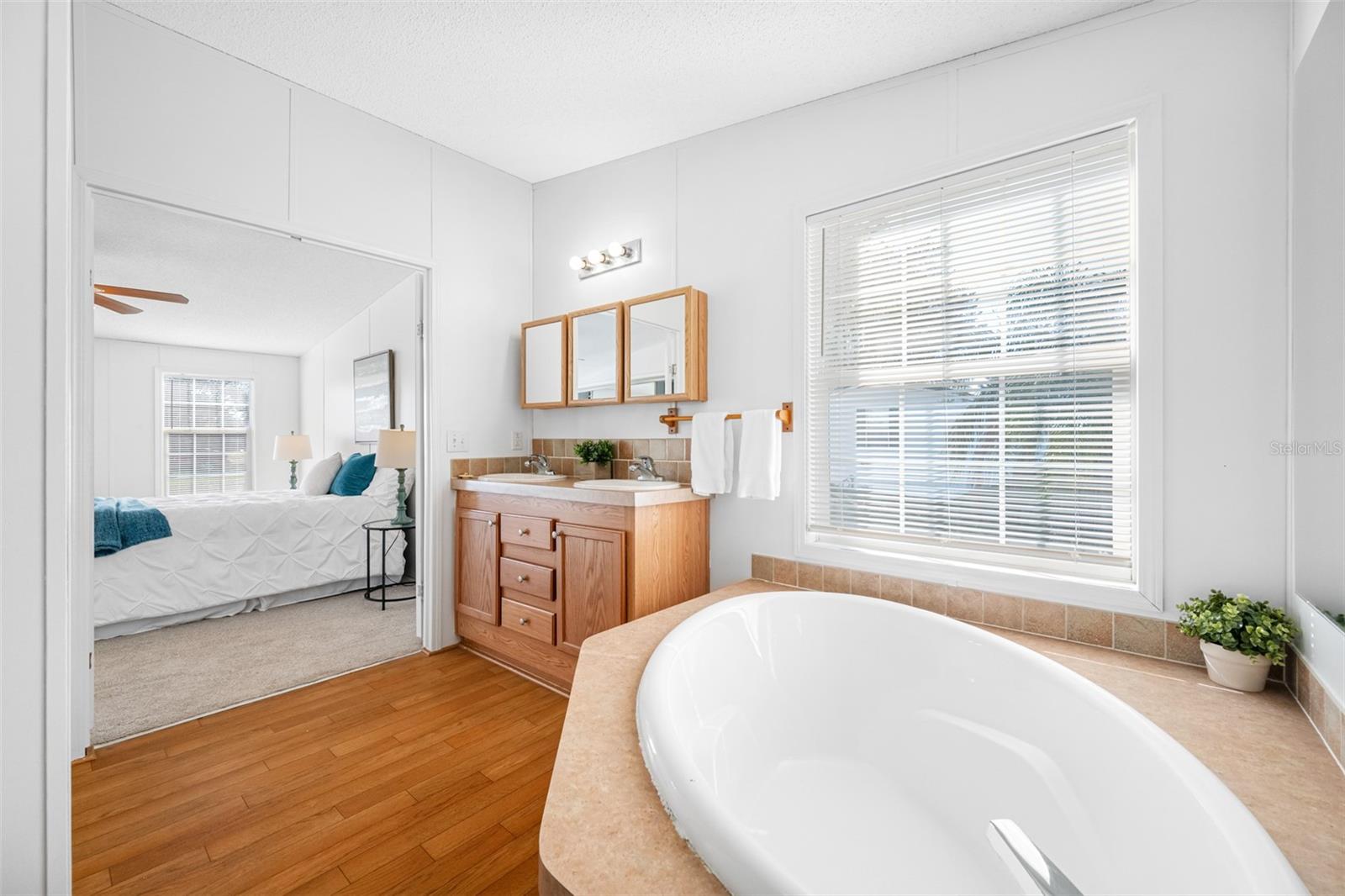 5865 LEE RD, HAINES CITY, FL, 33844