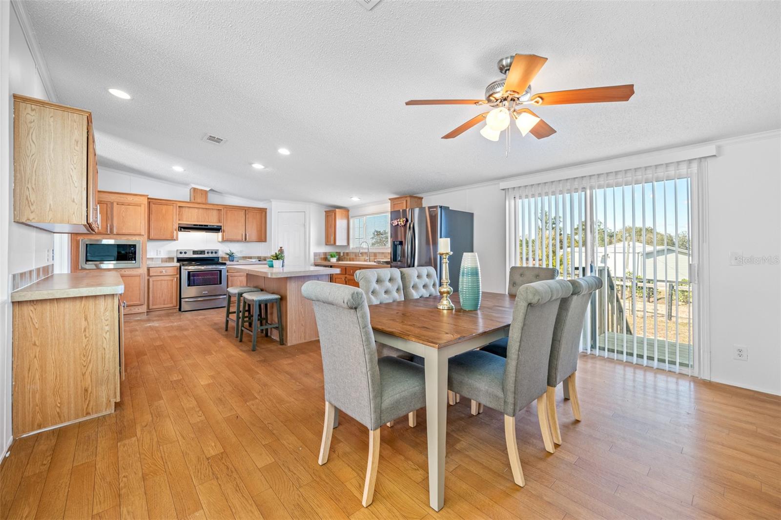 5865 LEE RD, HAINES CITY, FL, 33844