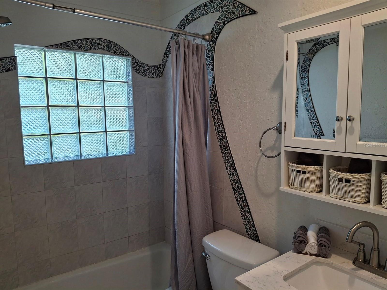 10751 TEMPLE TER, SEMINOLE, FL, 33772