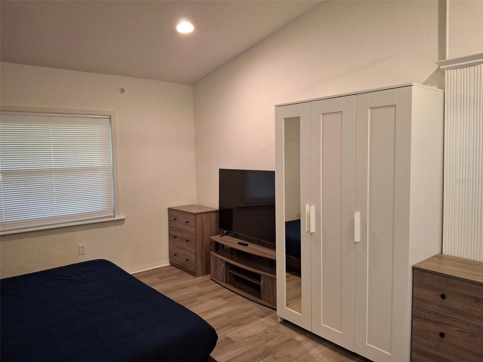 10751 TEMPLE TER, SEMINOLE, FL, 33772
