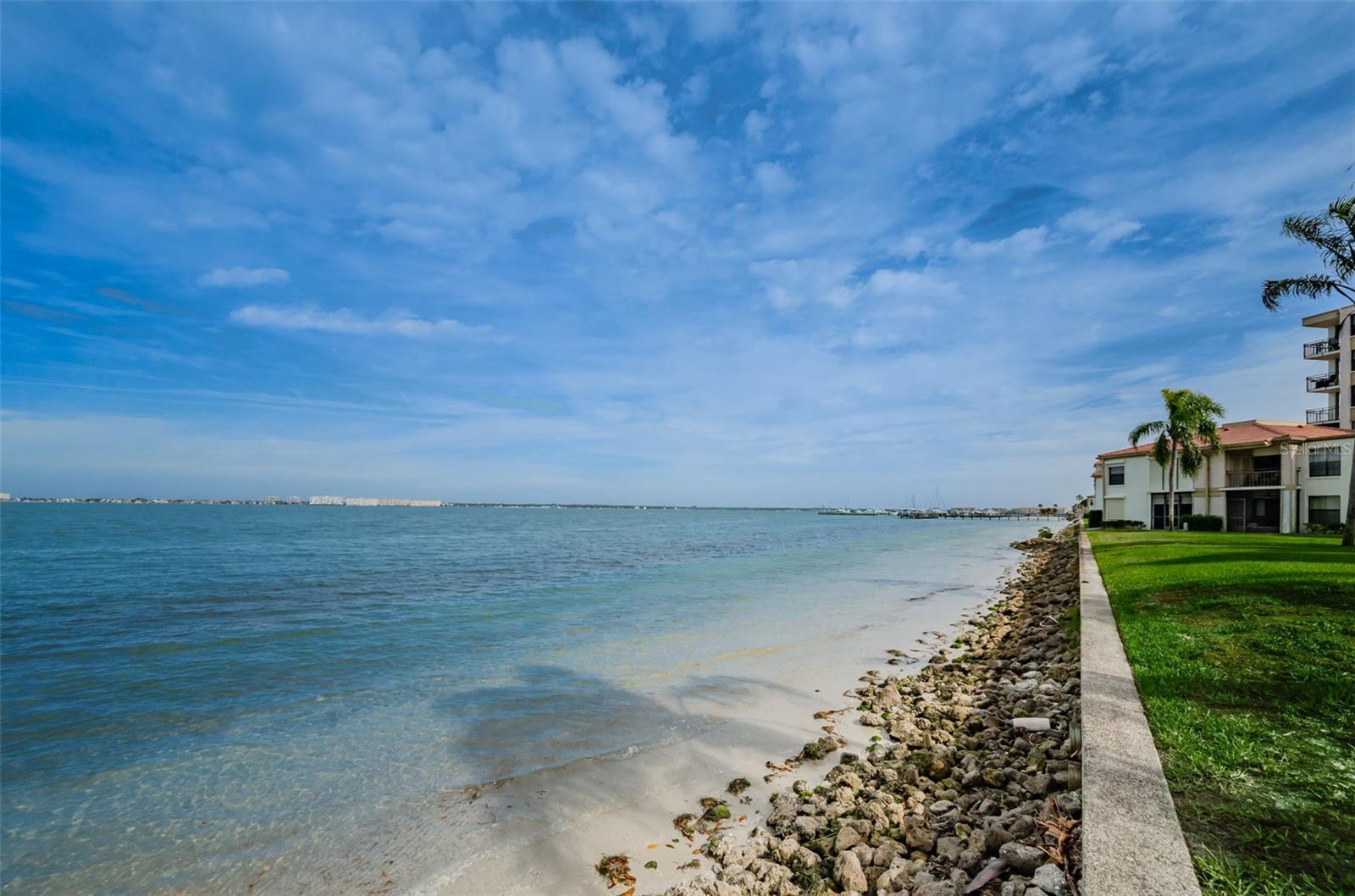 6180 SUN BLVD #302, ST PETERSBURG, FL, 33715