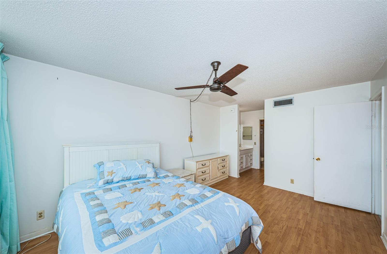 6180 SUN BLVD #302, ST PETERSBURG, FL, 33715
