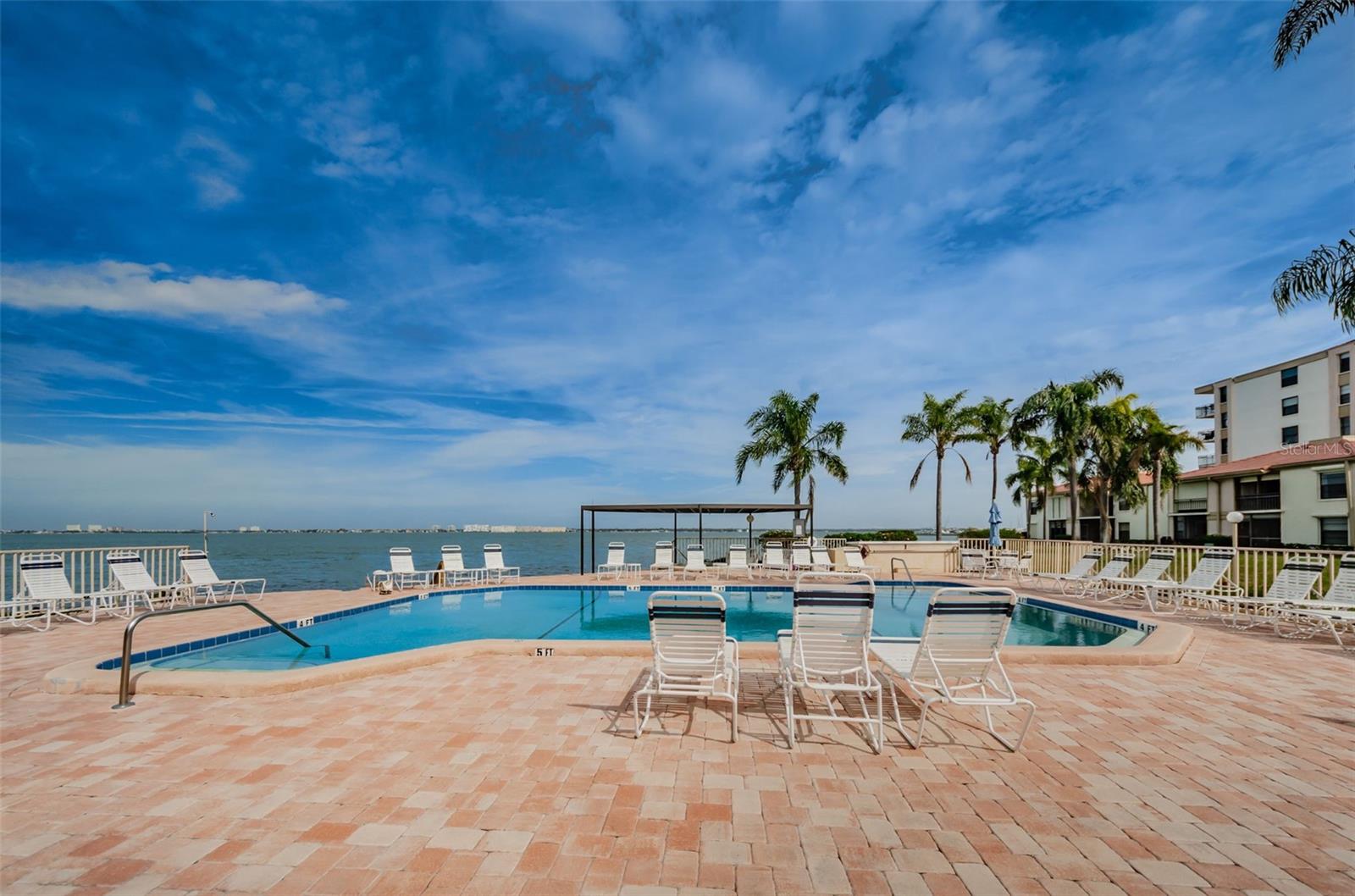 6180 SUN BLVD #302, ST PETERSBURG, FL, 33715