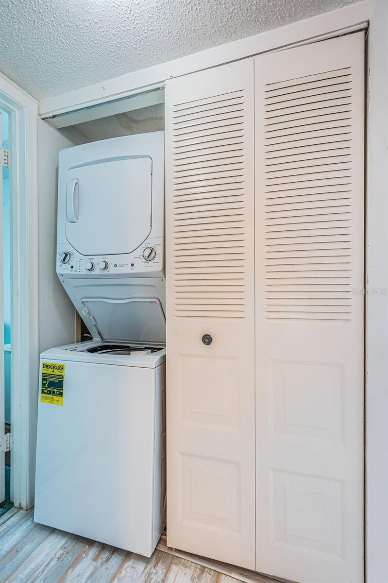 6180 SUN BLVD #302, ST PETERSBURG, FL, 33715