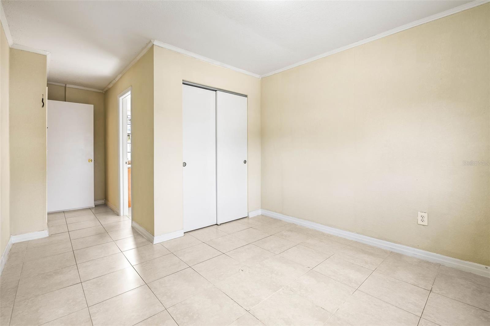 9104 SANDCROFT CT, TAMPA, FL, 33615