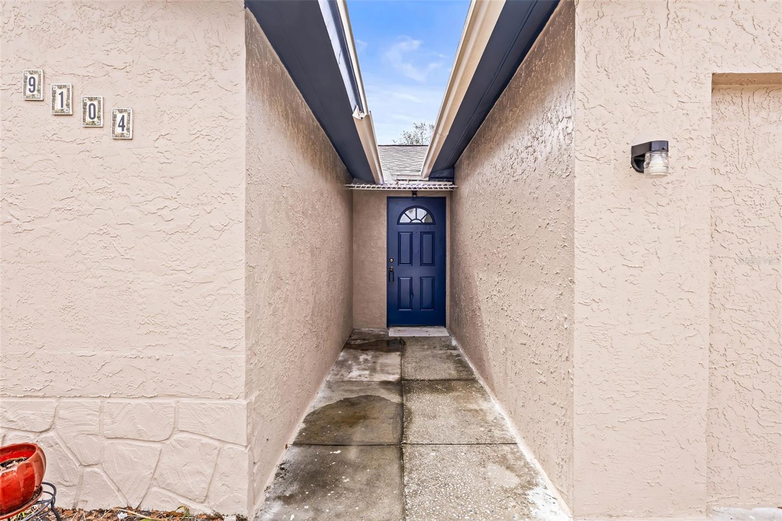 9104 SANDCROFT CT, TAMPA, FL, 33615