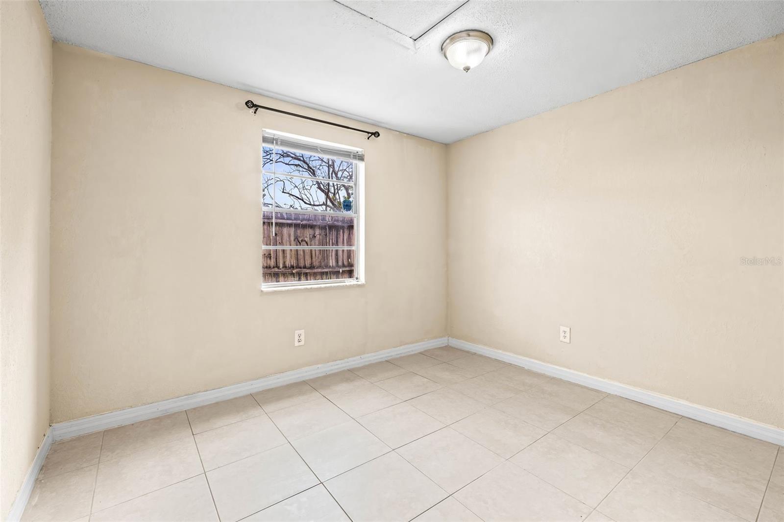 9104 SANDCROFT CT, TAMPA, FL, 33615