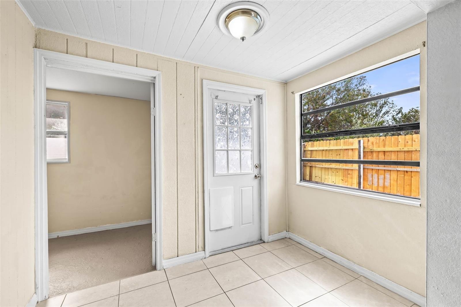 9104 SANDCROFT CT, TAMPA, FL, 33615