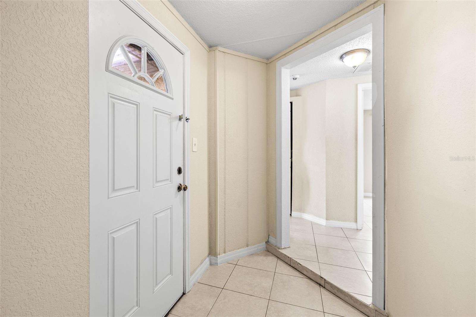 9104 SANDCROFT CT, TAMPA, FL, 33615