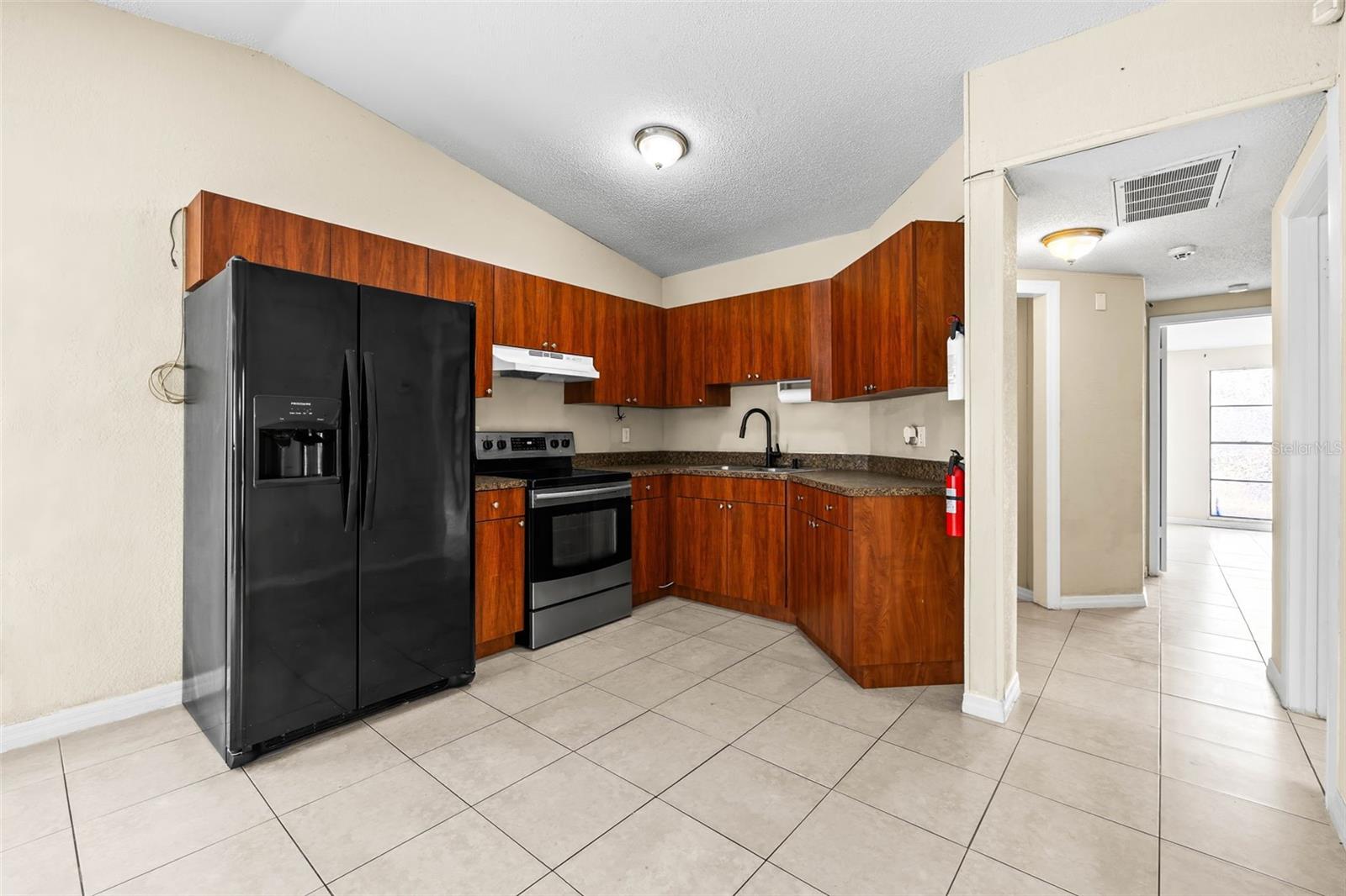 9104 SANDCROFT CT, TAMPA, FL, 33615