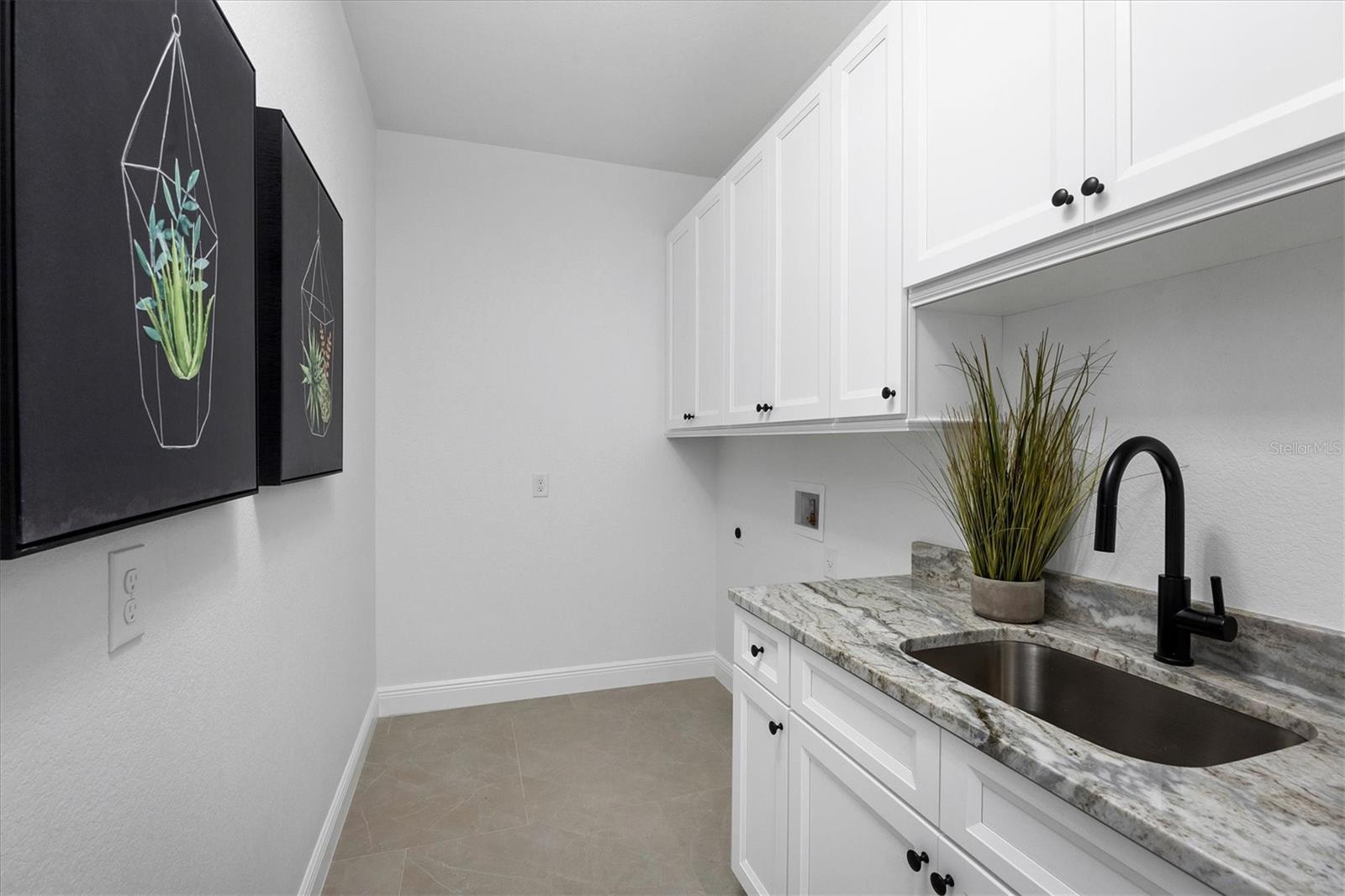 22 WINDWARD RD, PLACIDA, FL, 33946