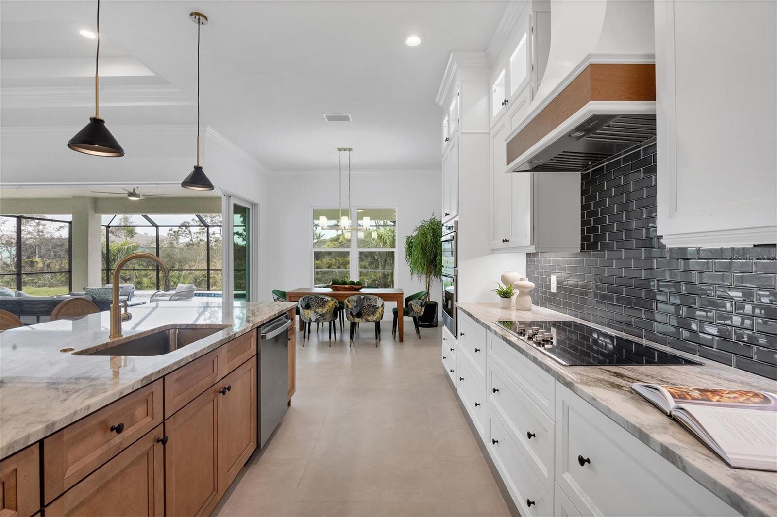 22 WINDWARD RD, PLACIDA, FL, 33946