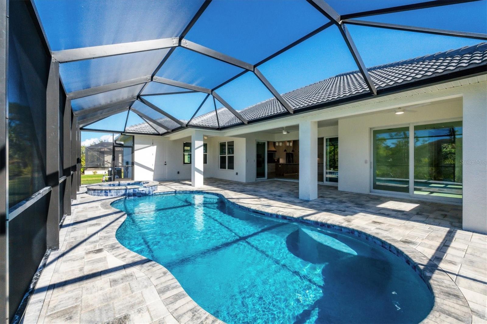 22 WINDWARD RD, PLACIDA, FL, 33946