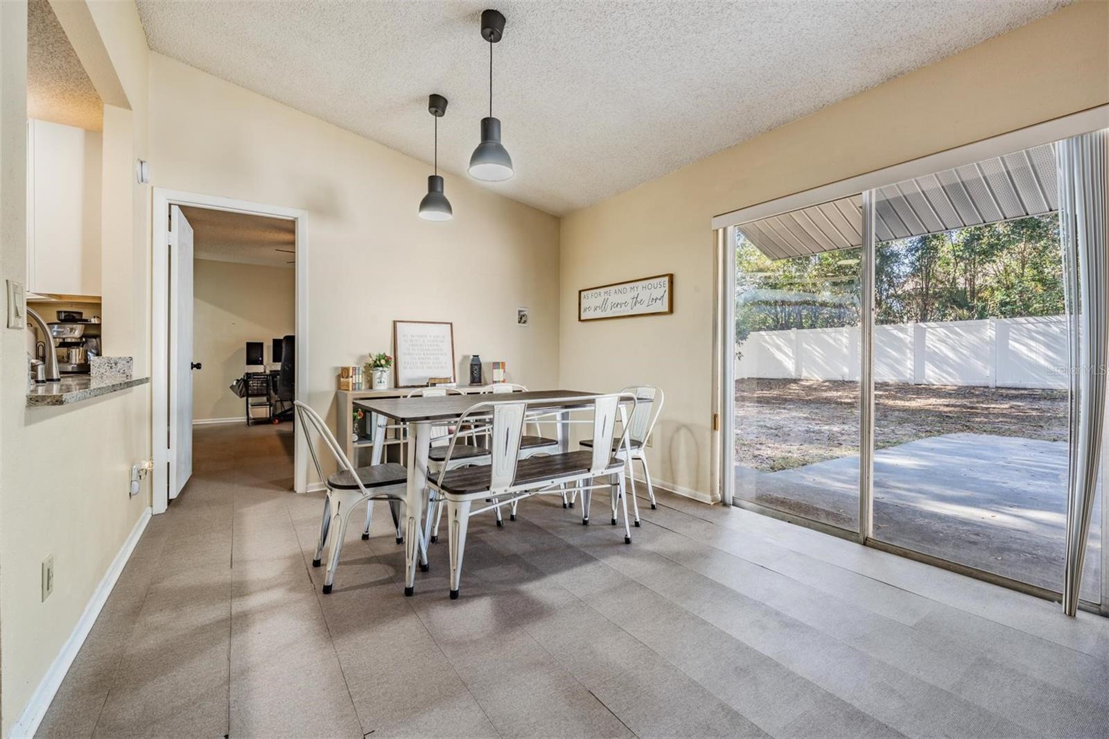 8512 RENALD BLVD, TEMPLE TERRACE, FL, 33637
