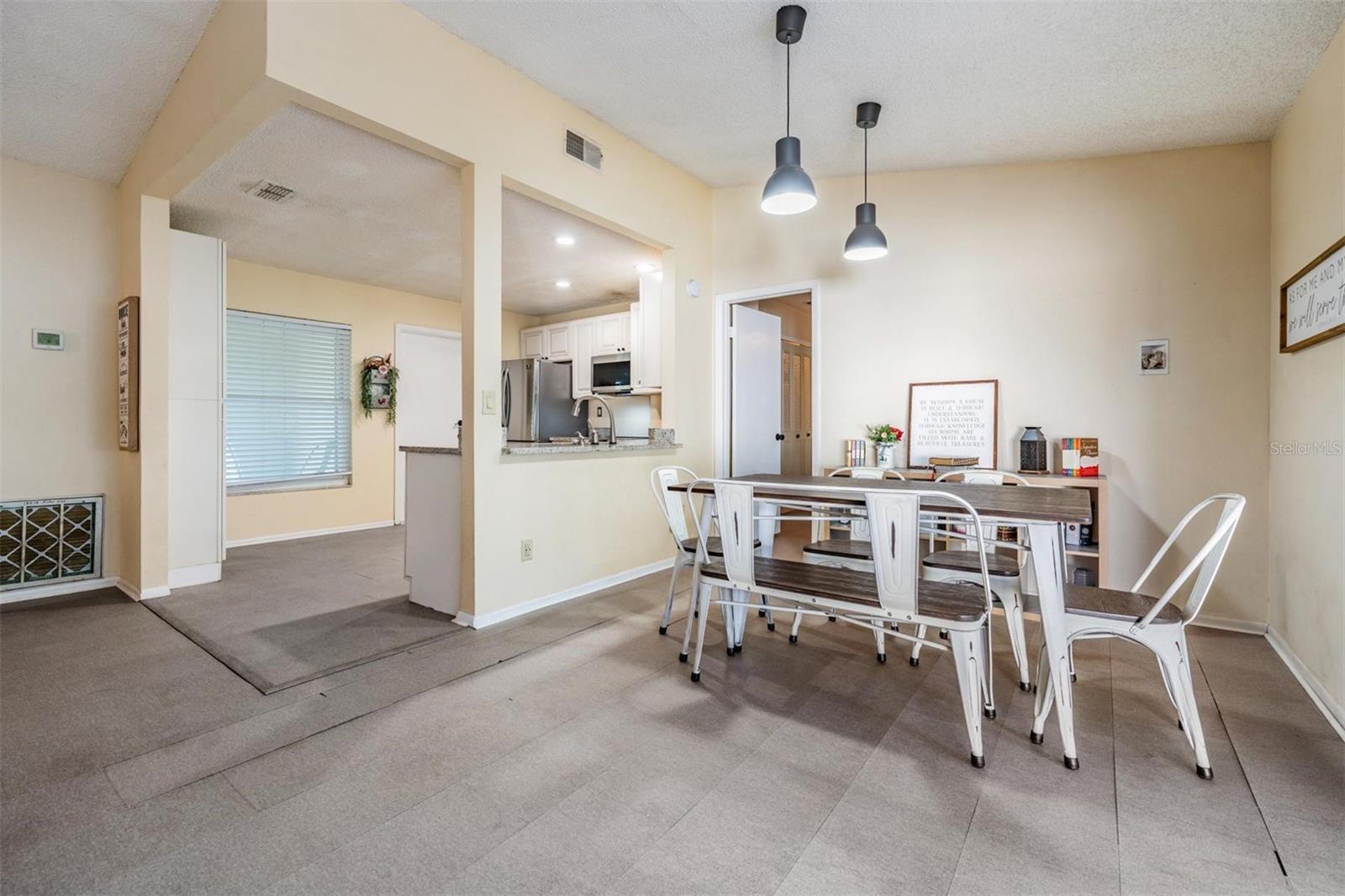 8512 RENALD BLVD, TEMPLE TERRACE, FL, 33637
