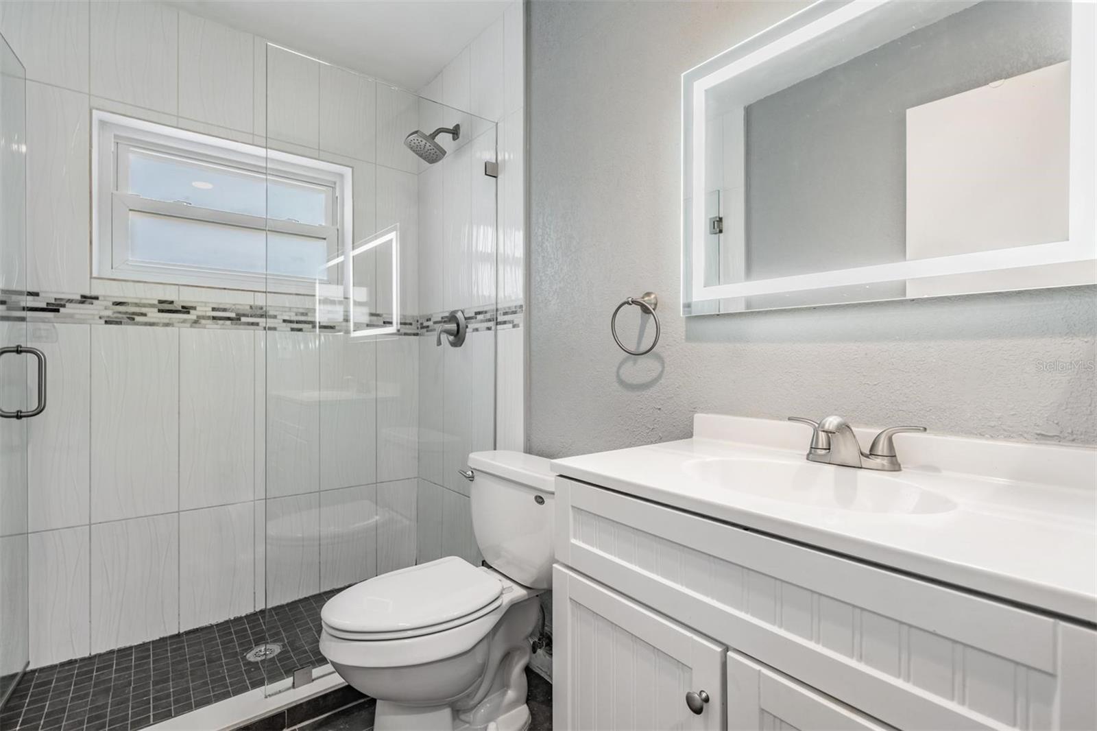 8512 RENALD BLVD, TEMPLE TERRACE, FL, 33637