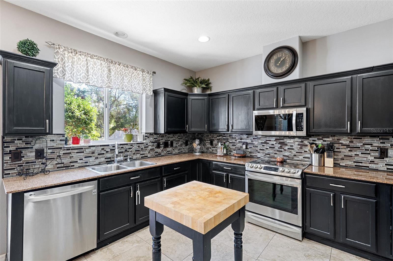 7212 AMERICUS LN, LAND O LAKES, FL, 34637