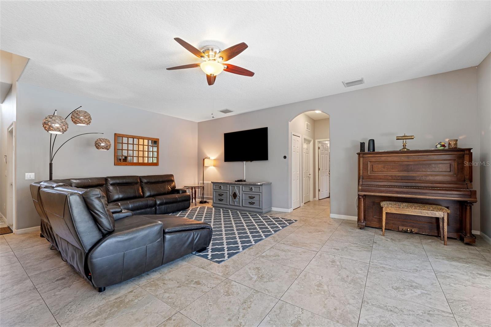 7212 AMERICUS LN, LAND O LAKES, FL, 34637