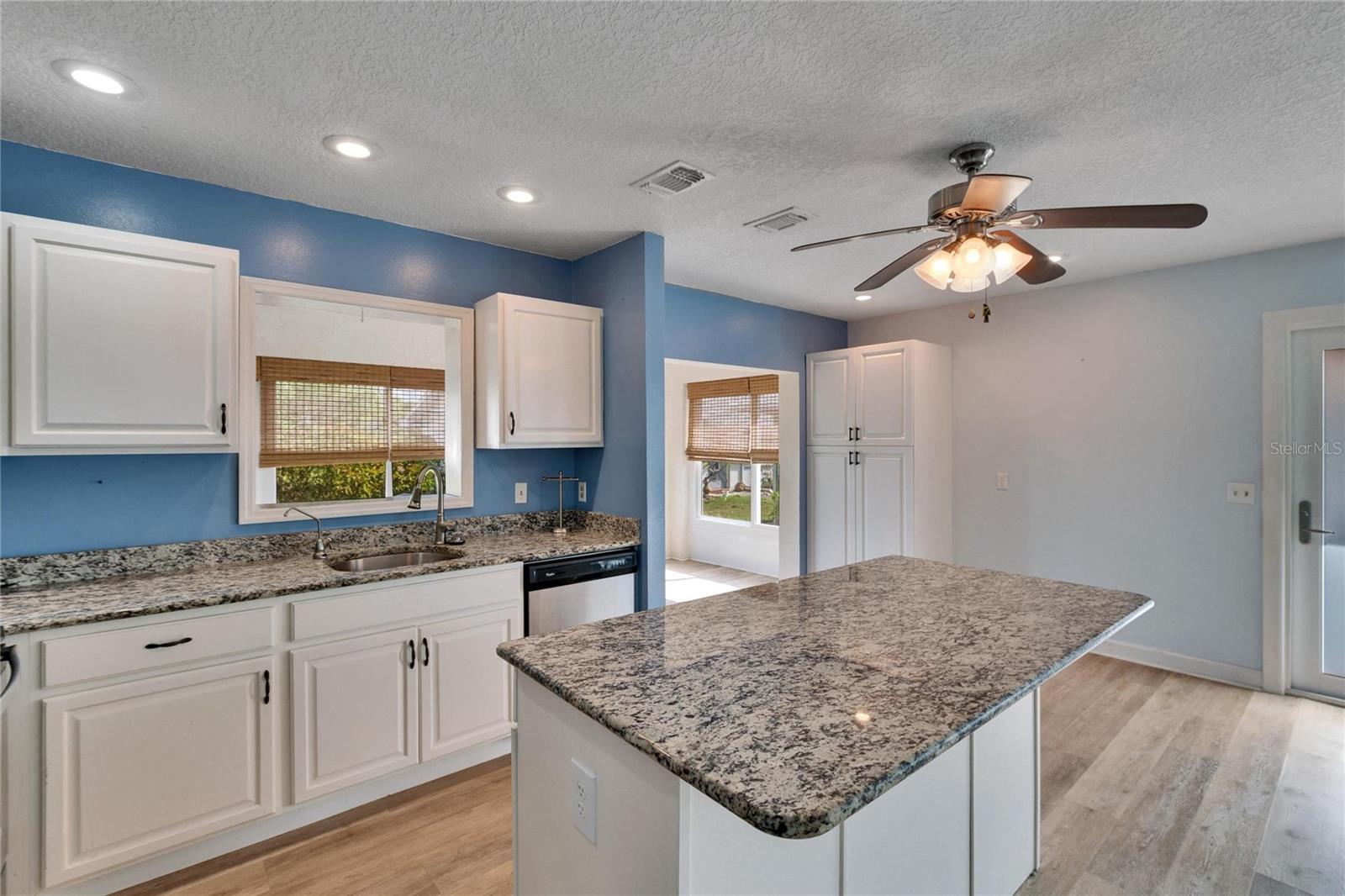 204 GLOUCESTER BLVD #358, SUN CITY CENTER, FL, 33573