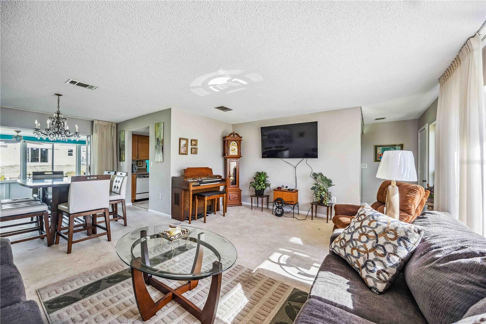 546 HIGHLAND AVE NW, PORT CHARLOTTE, FL, 33952