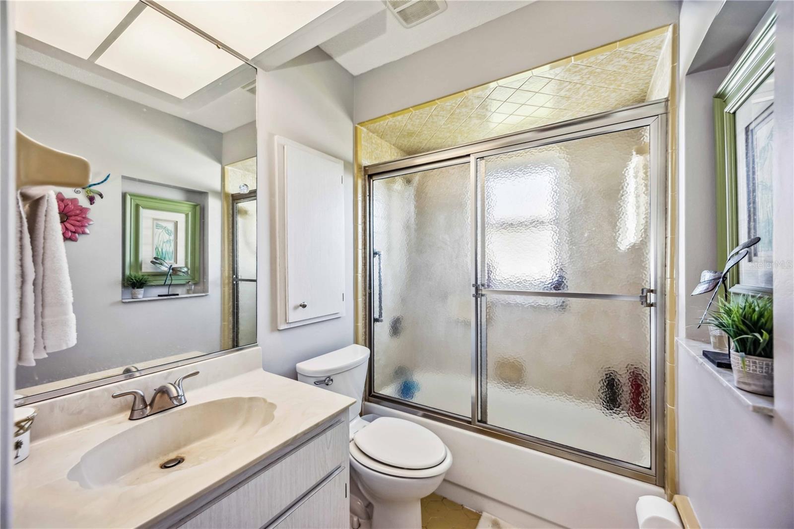 546 HIGHLAND AVE NW, PORT CHARLOTTE, FL, 33952