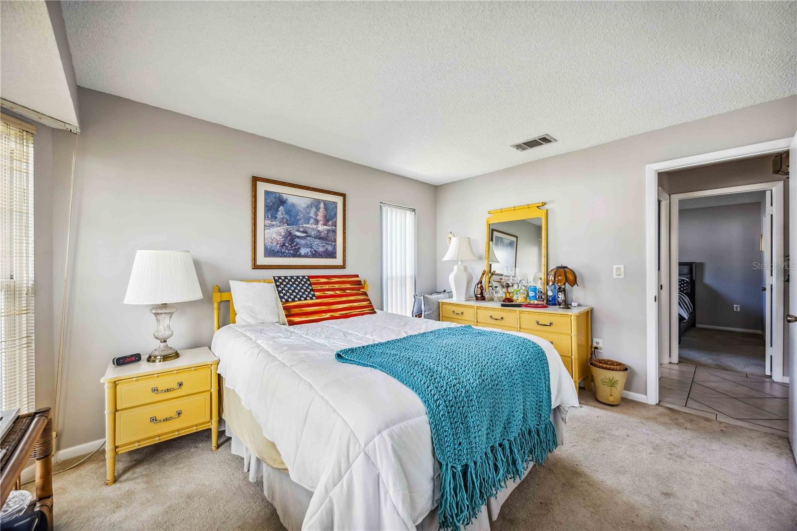 546 HIGHLAND AVE NW, PORT CHARLOTTE, FL, 33952