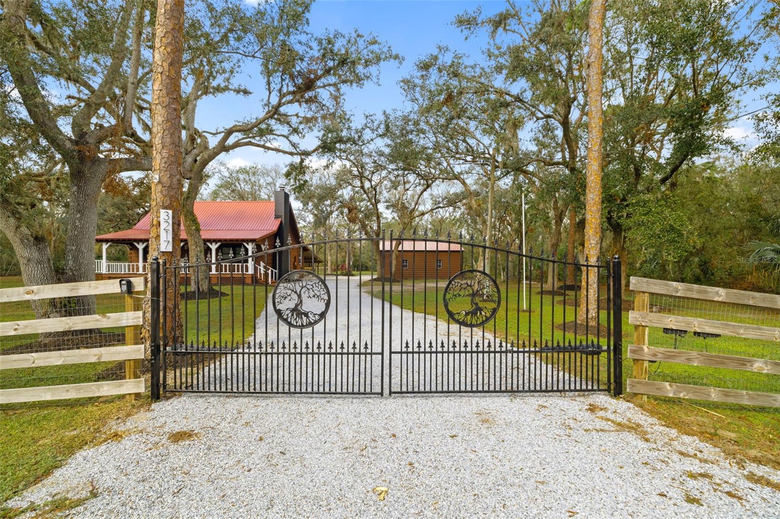 3217 STAGECOACH TRL, WIMAUMA, FL, 33598