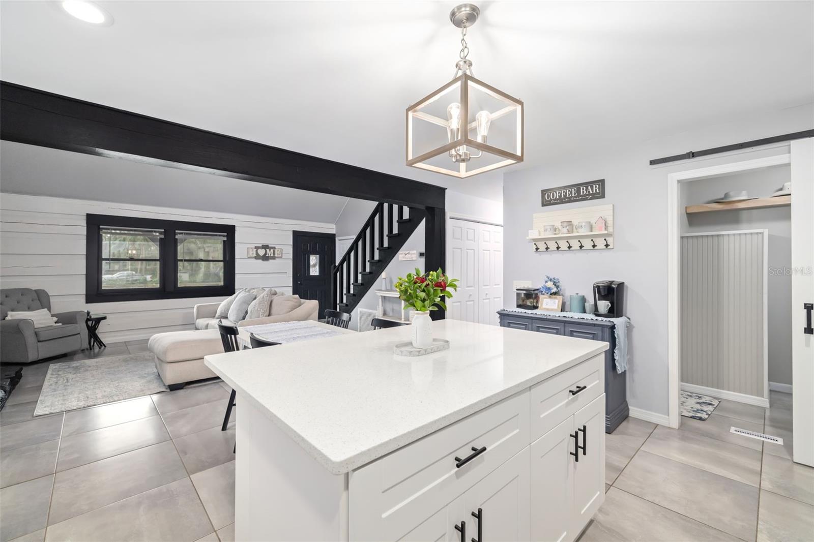 3217 STAGECOACH TRL, WIMAUMA, FL, 33598