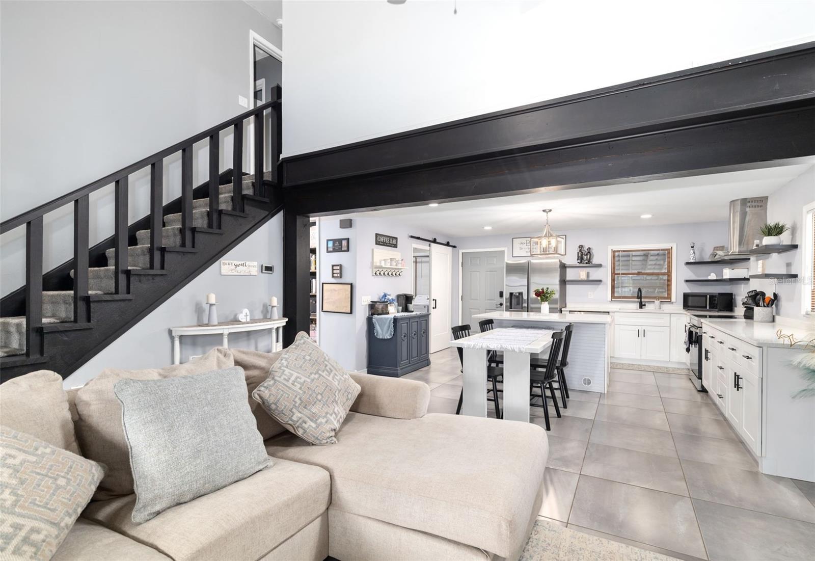 3217 STAGECOACH TRL, WIMAUMA, FL, 33598