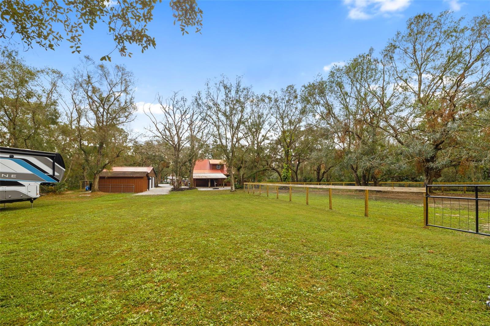 3217 STAGECOACH TRL, WIMAUMA, FL, 33598