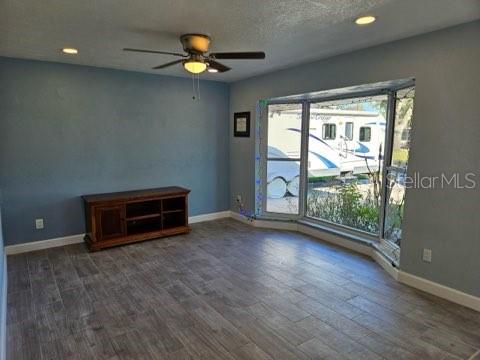 4326 HUNTINGTON ST NE, ST PETERSBURG, FL, 33703