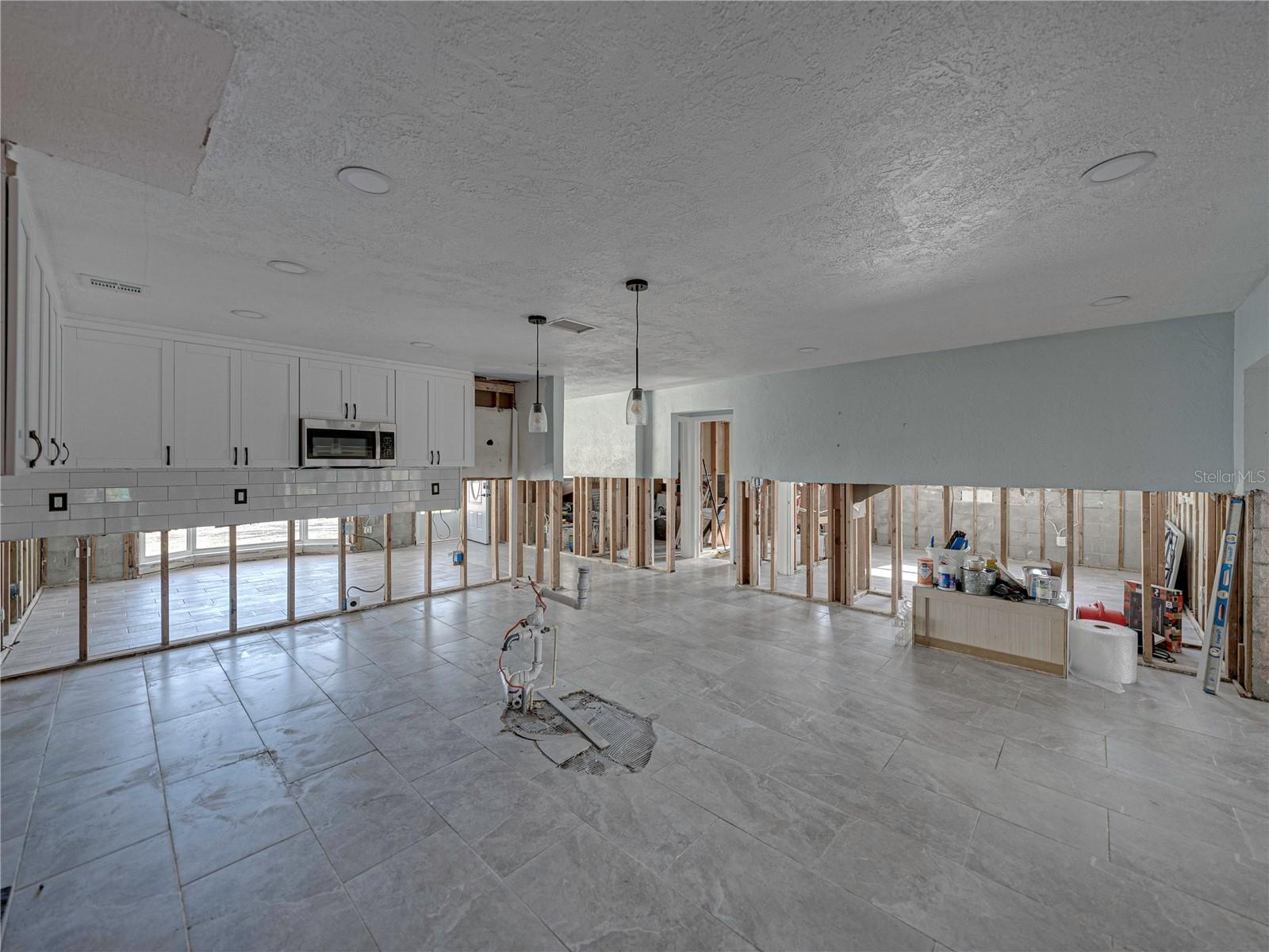 4326 HUNTINGTON ST NE, ST PETERSBURG, FL, 33703