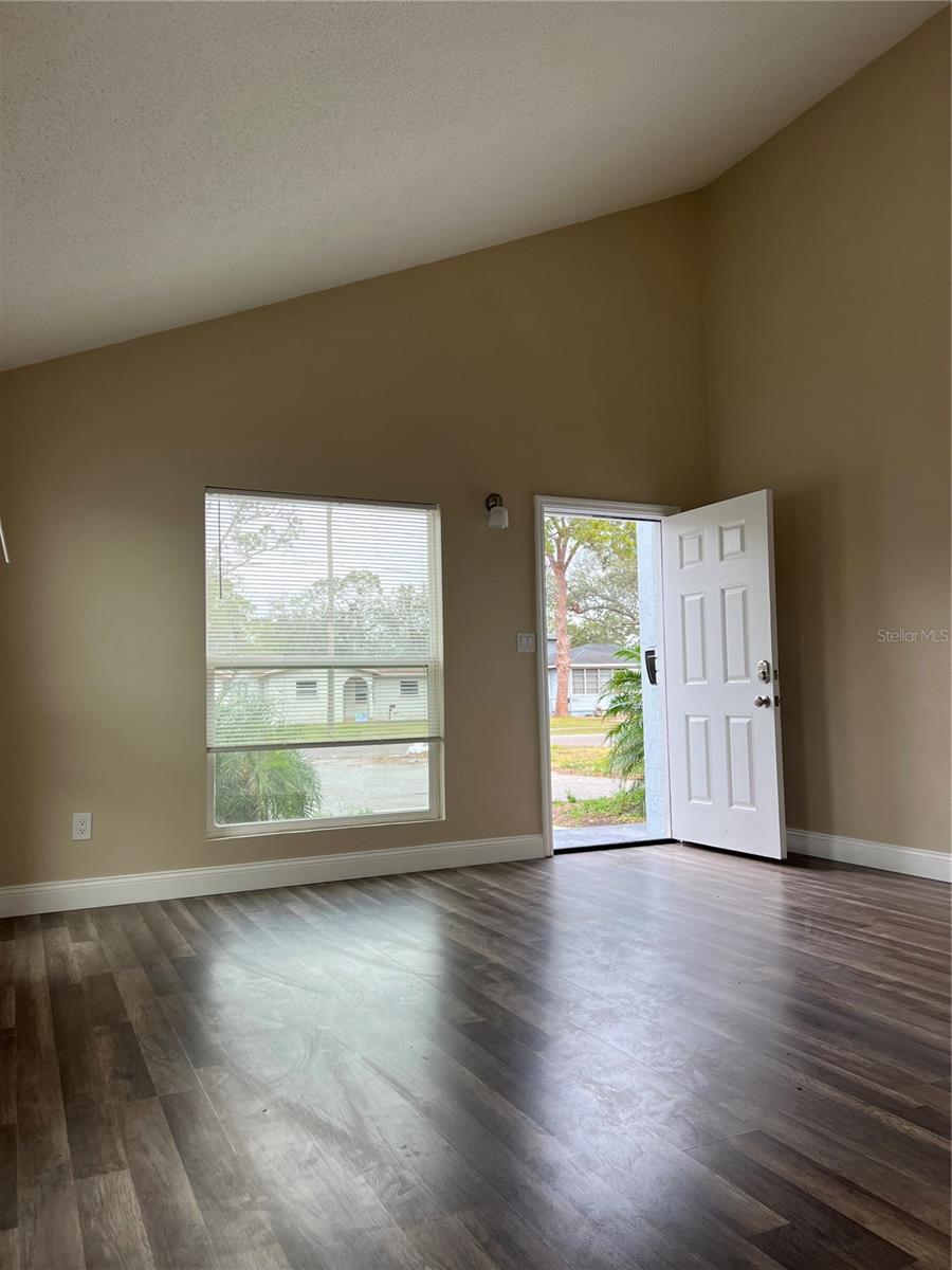 488 88TH AVE N, ST PETERSBURG, FL, 33702